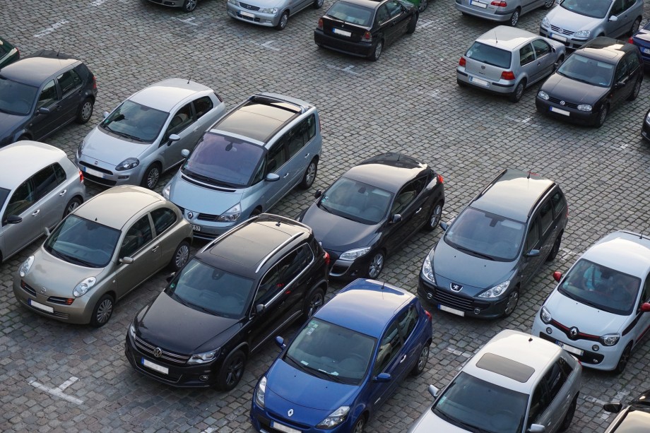 Jak chce město řešit nedostatek parkovacích míst?